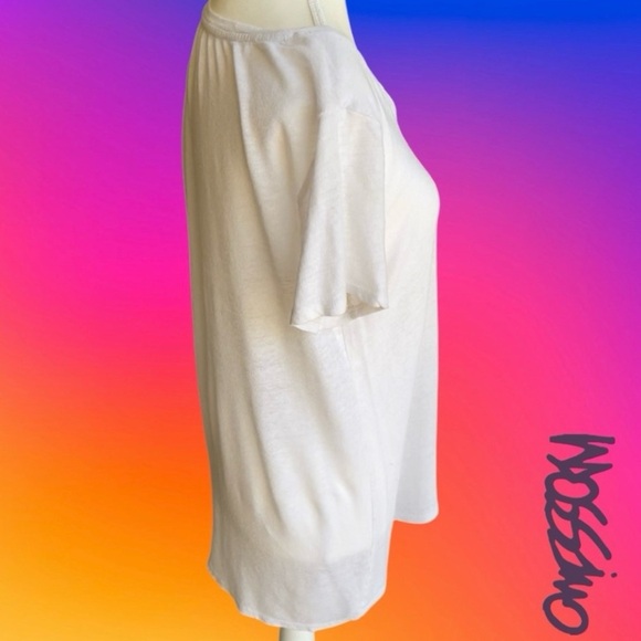 LINEN Blend White V-Neck T-Shirt with Butterfly and Floral Embroidery - Picture 6 of 9